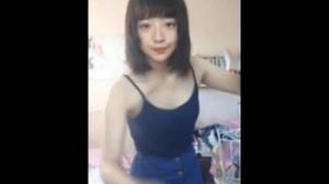 【ライブチャット×JK】SS級今どき女子〇生が脱ぎます！！JKの全裸見放題のガチ動画♡